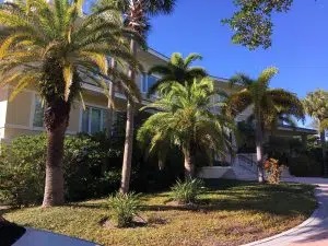 large stucco home in Florida